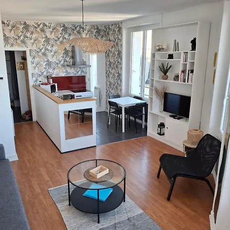 Appartement Lumineux Dans Les Hauts De Recouvrance Brest Exterior photo